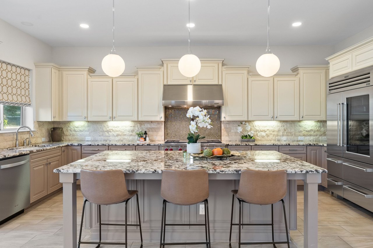 310 Bella Montagna Circle