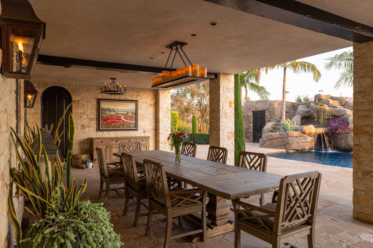 28481 Avenida La Mancha