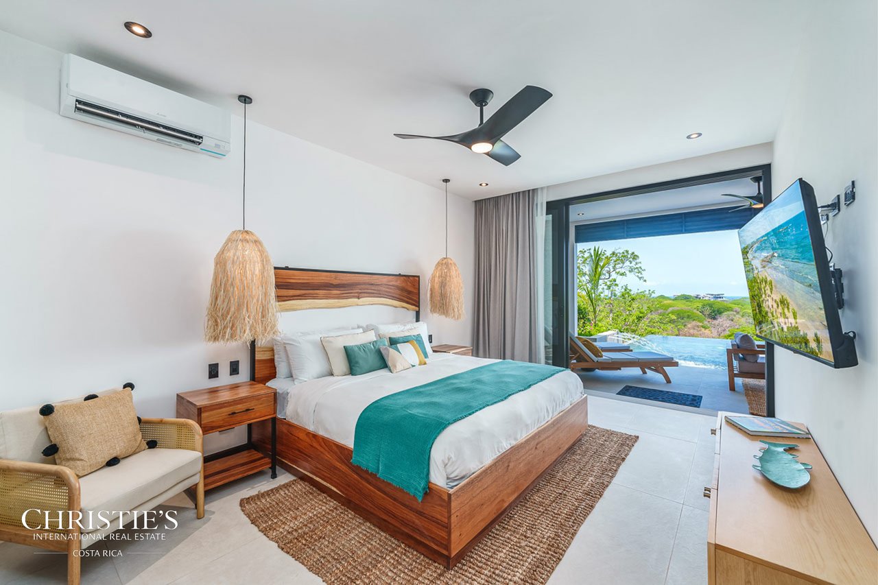 Modern Luxury Villa with Panoramic Ocean Views in Tamarindo - Villa Brisas del Mar