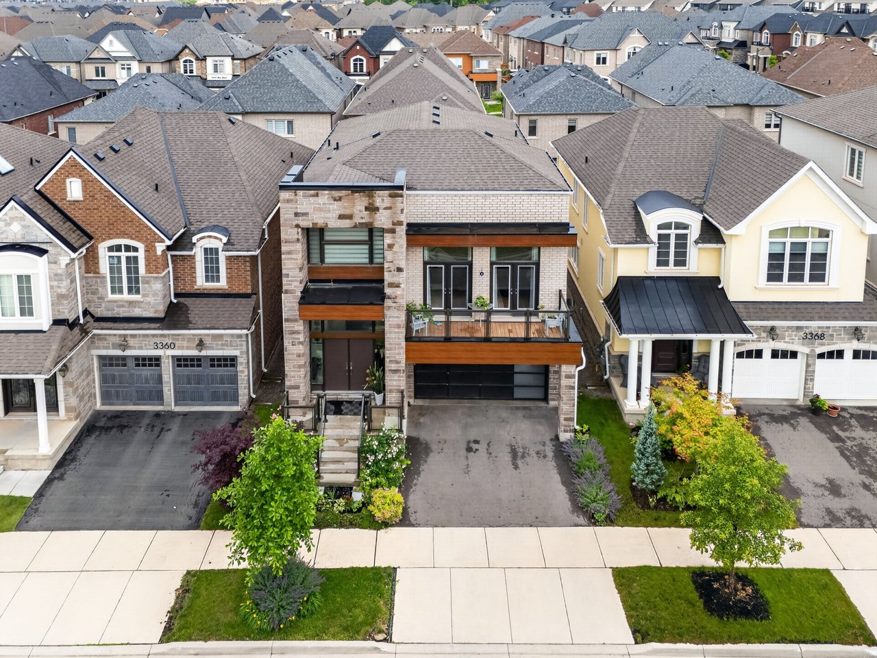 3364 Vernon Powell Drive, Oakville