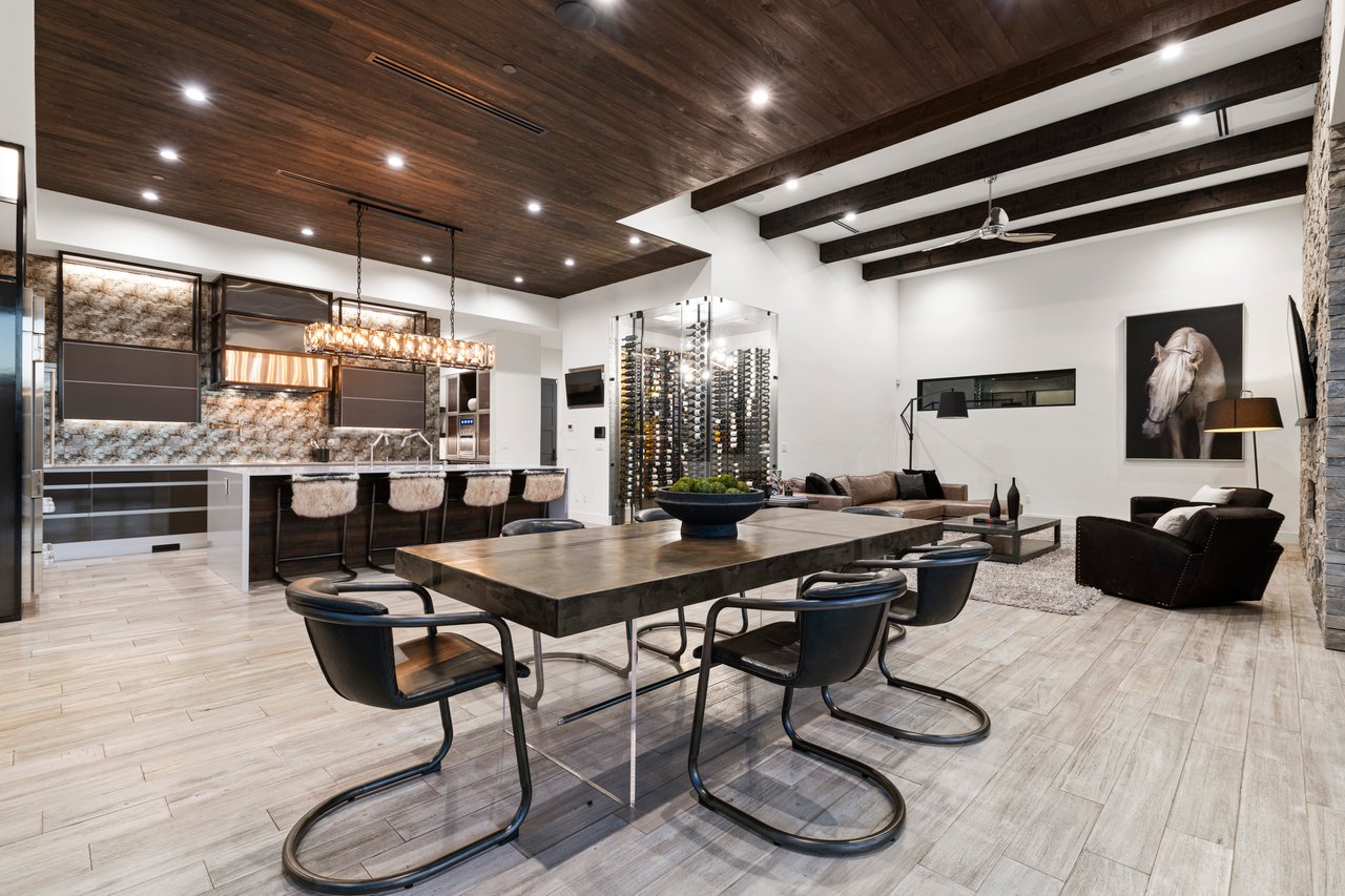 4573 Greenview Drive