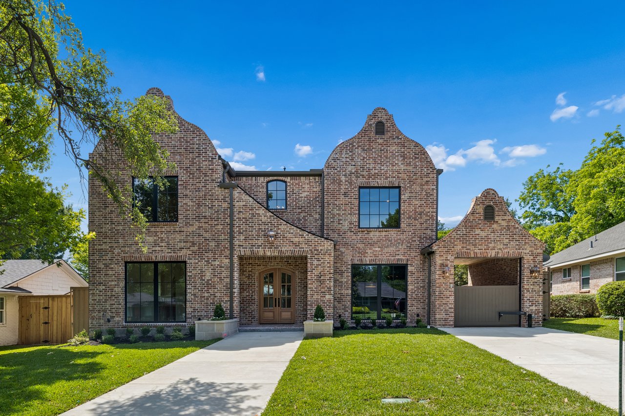 6462 Woodcrest Ln