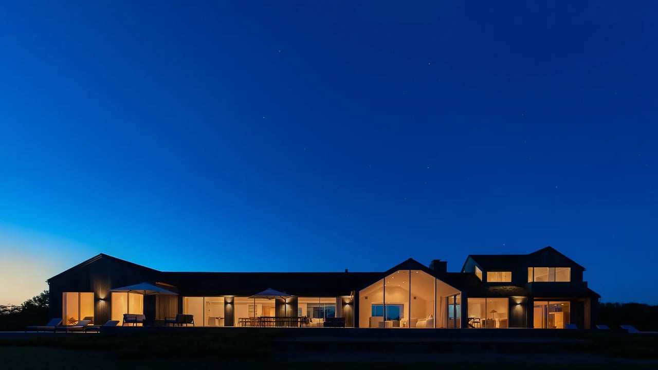 See-Through Home on Martha’s Vineyard Hits the Market for $33 Million