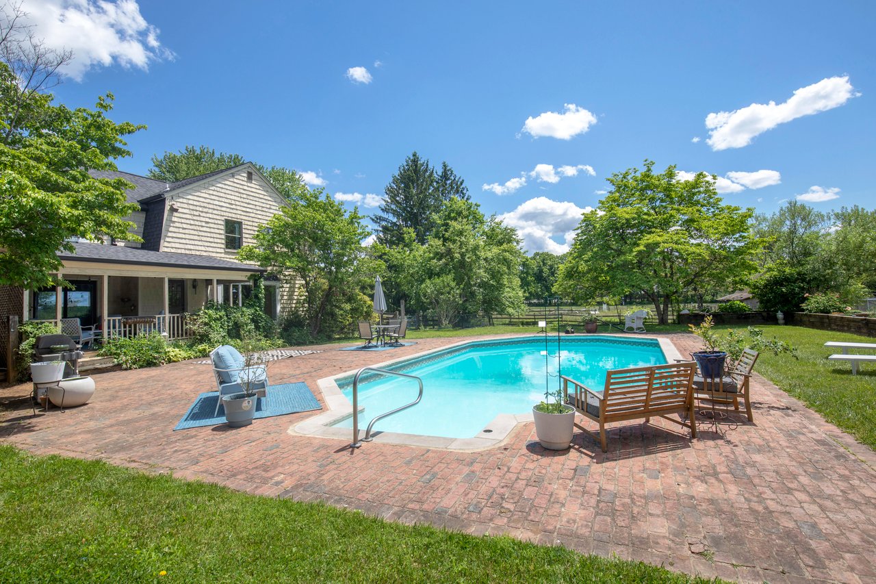 13 Farmersville Rd