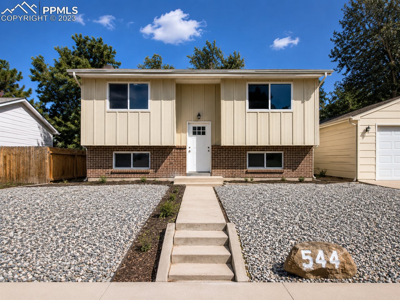 544 Potter Drive