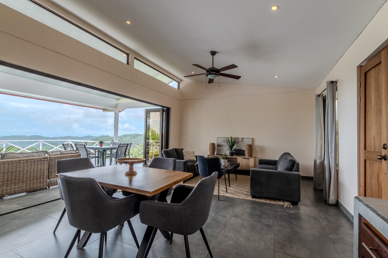 Casa Blanca – Ocean & Mountain View Home in Platanillo