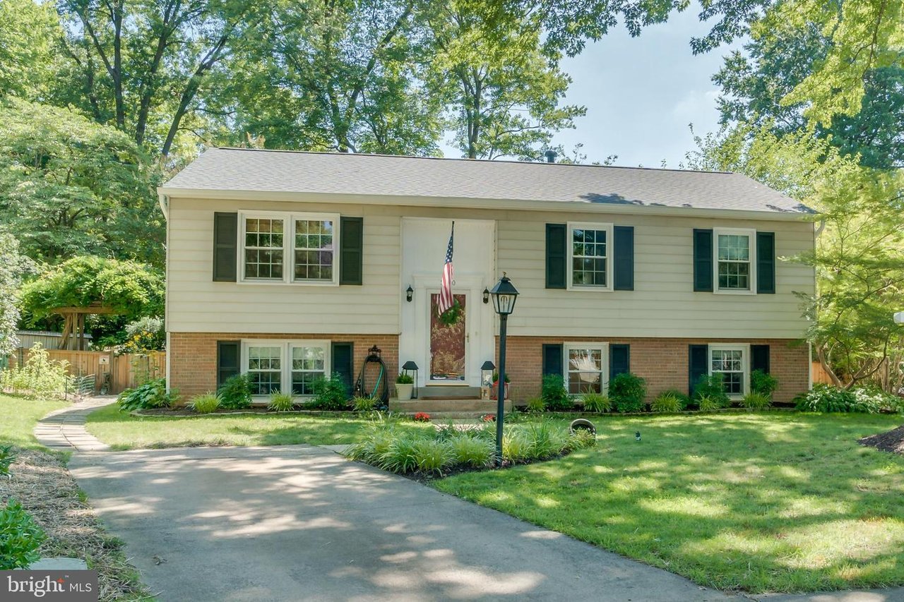 3900 Flagstone Ter, Alexandria, VA 22306