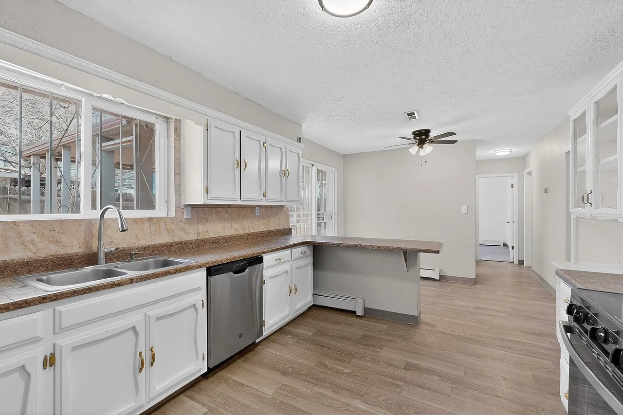 3610 El Porvenir Cir, SW