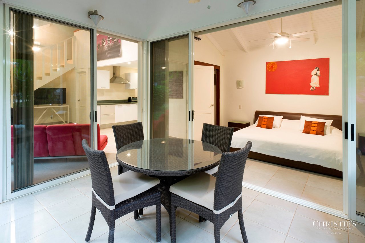 The Breeze Hotel