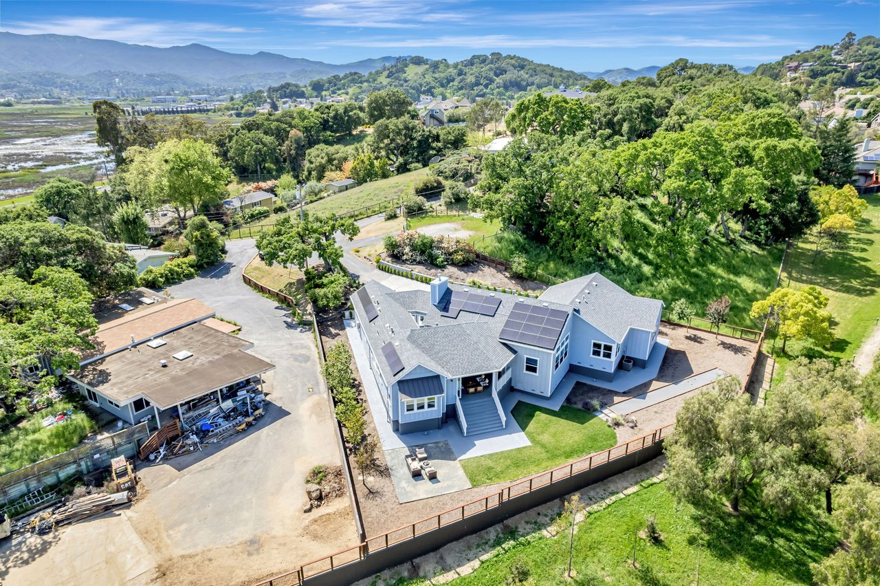 12 Rose Ct Novato