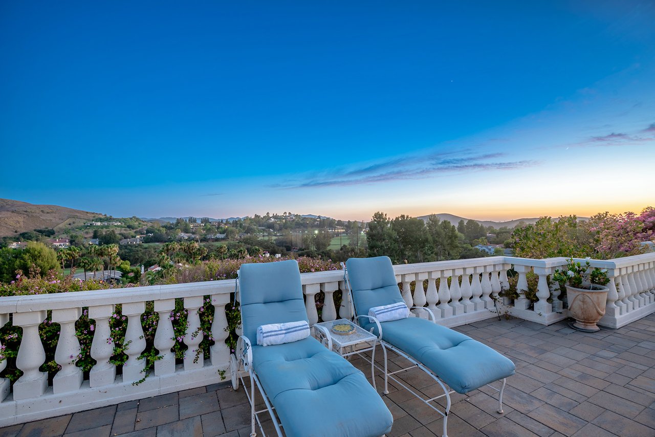 1673 Crown Ridge Court