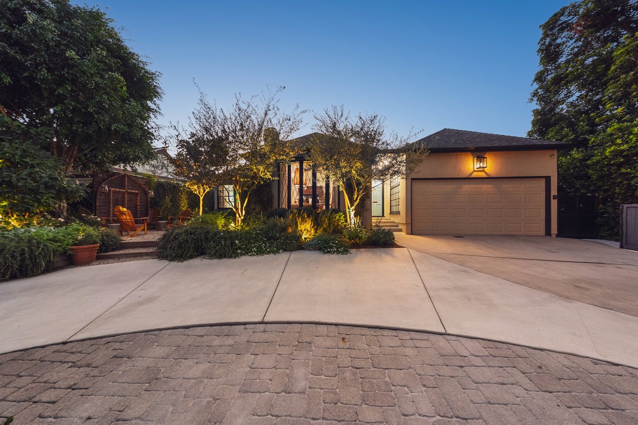 13109 Valley Vista Blvd