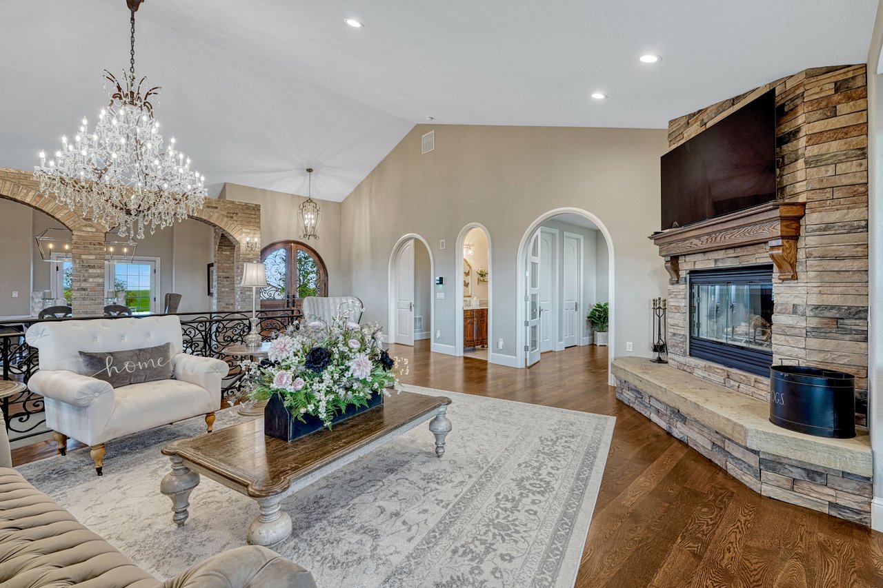 25995 Cave Spring Trail