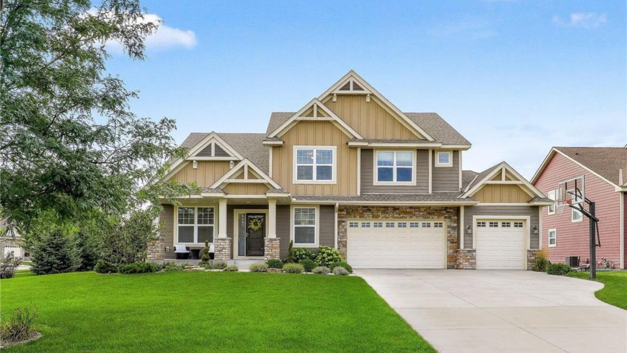 House Not Selling in Woodbury, MN? Cut, Relist, or Pull It