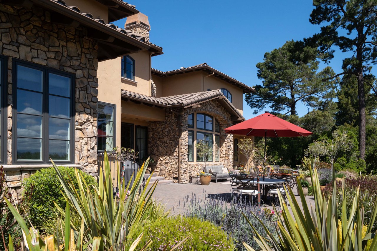 7410 Alturas Court, Monterey