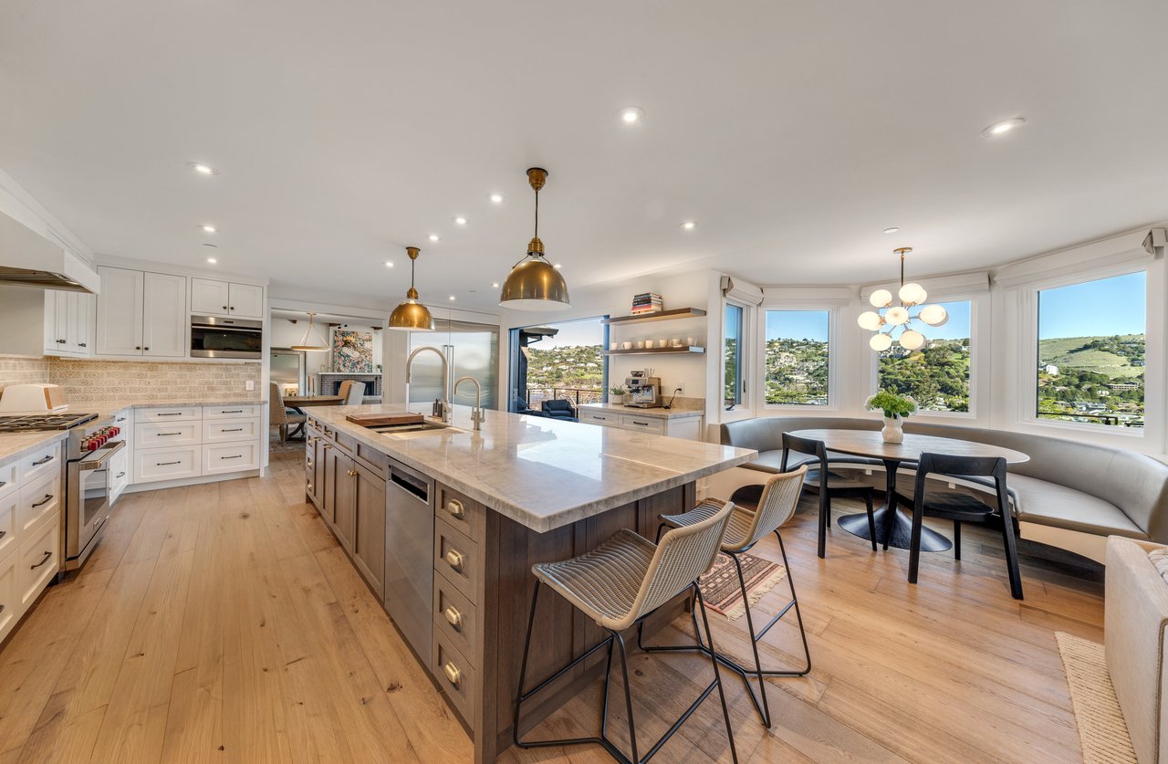 Stylish and Renovated Belvedere Beauty