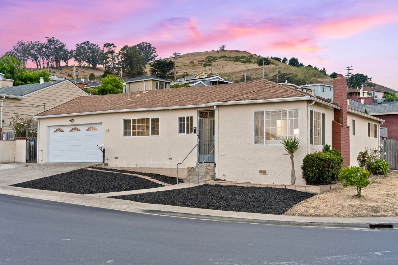 429 Hemlock Ave