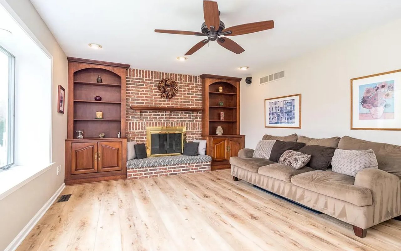 1651 Ramblewood Ln