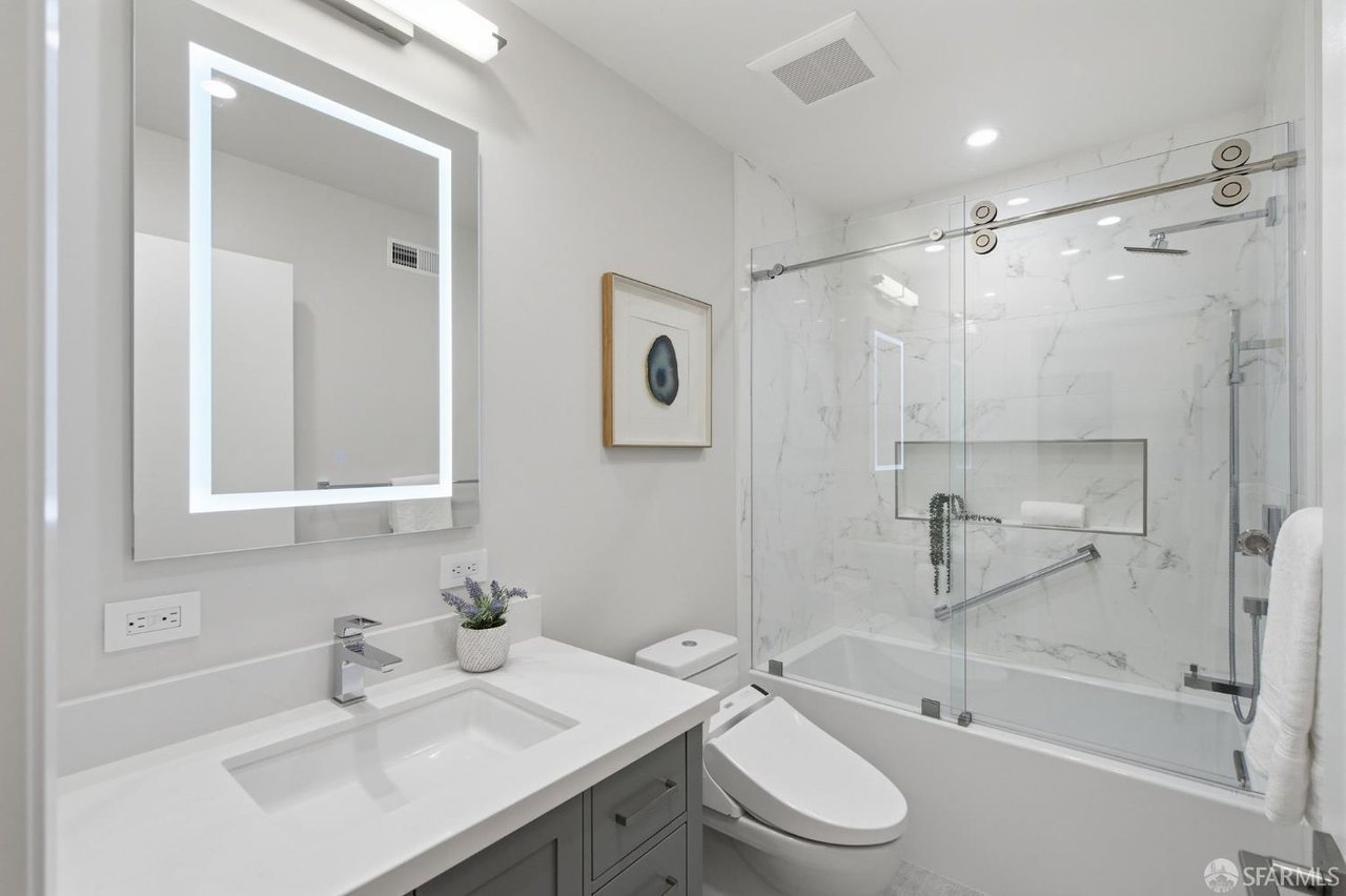 3136 Rossmoor Parkway #5