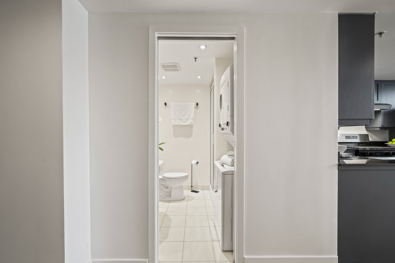 39 Boardman Pl #105