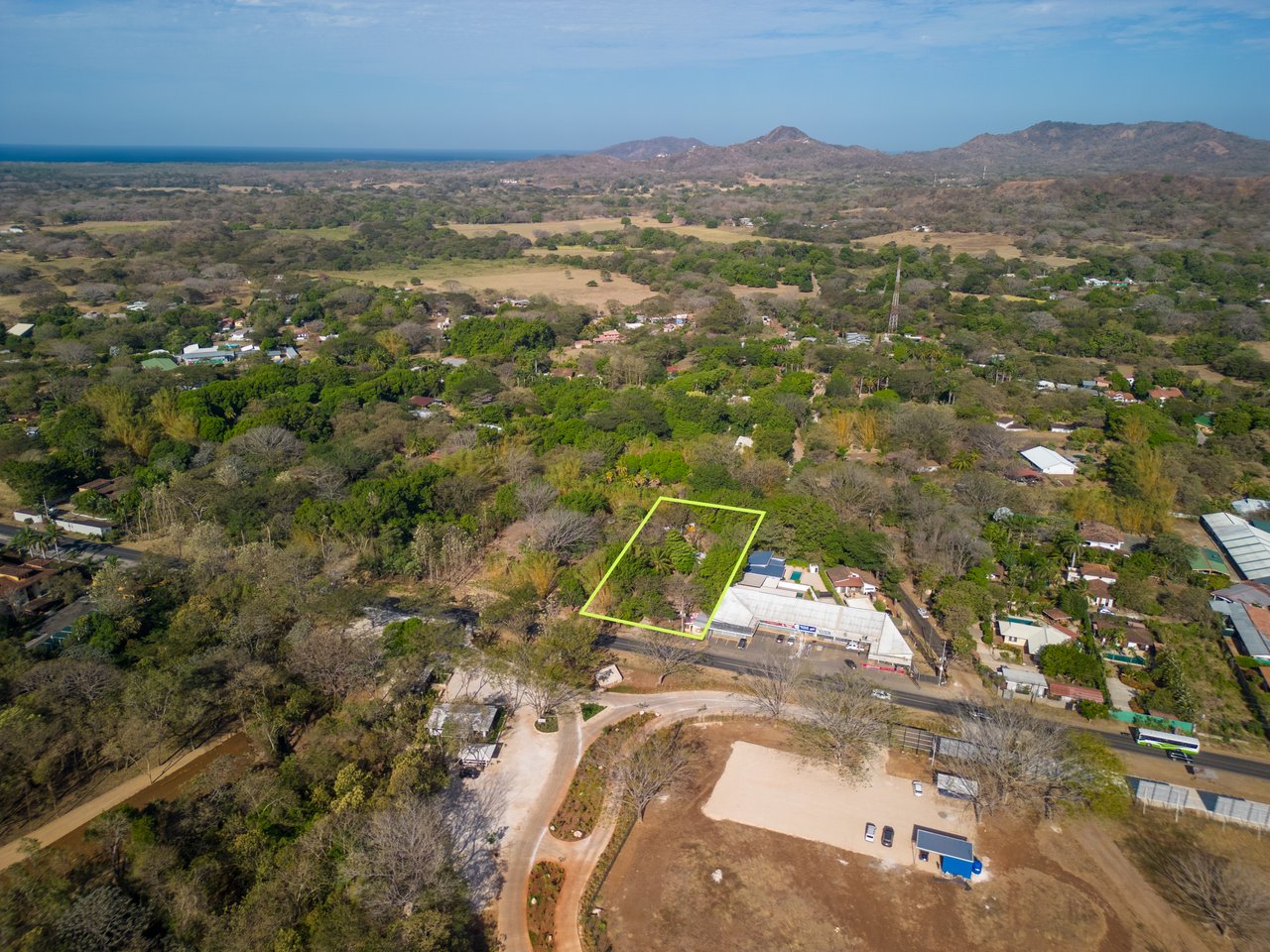 Prime Commercial Opportunity Between Huacas and Tamarindo 