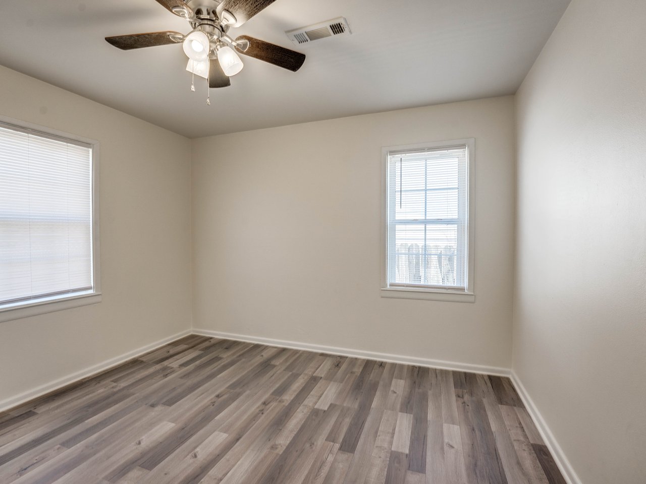 1207 Carol Dr Shawnee, OK 74804