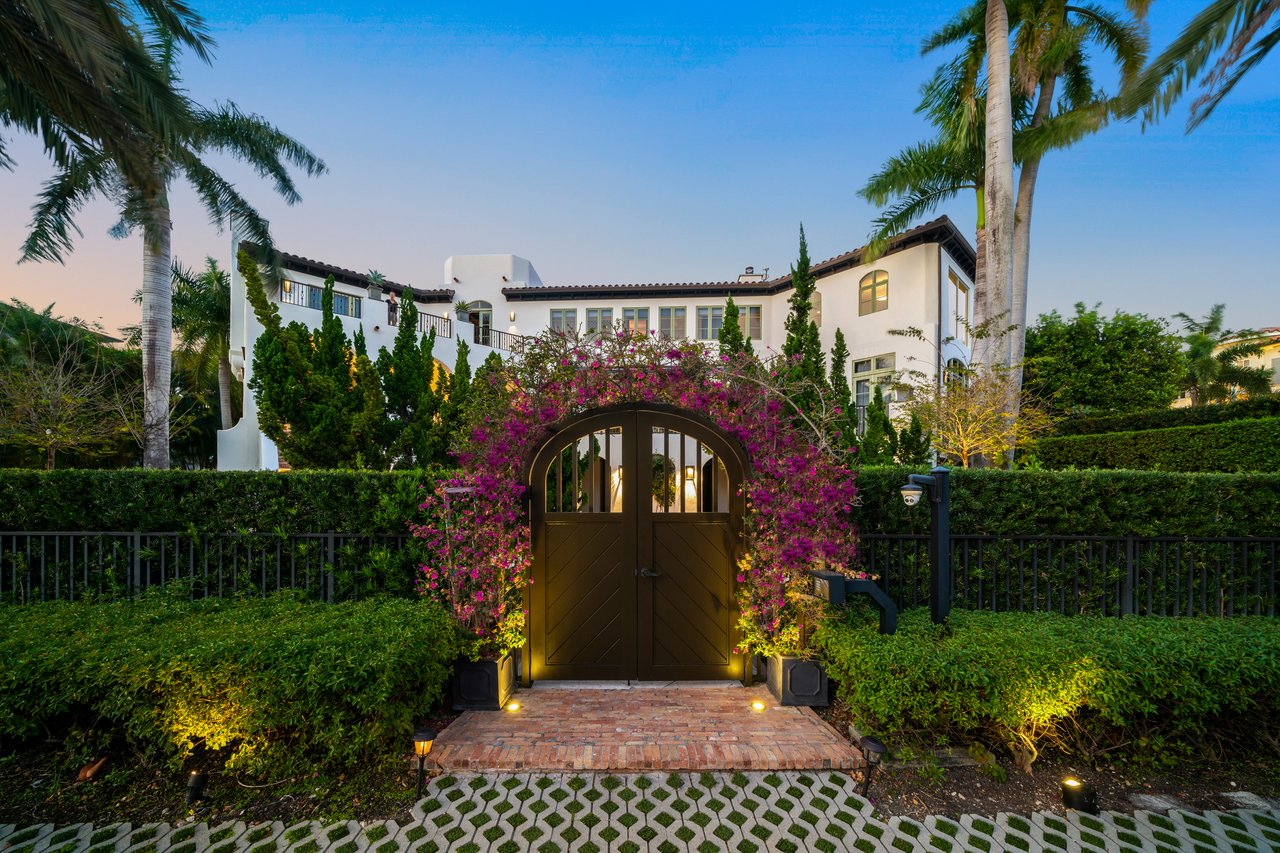 Bayfront Estate in Exclusive The Moorings