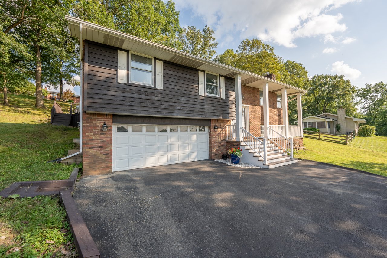 107 Westview Drive, Ligonier | $340,000