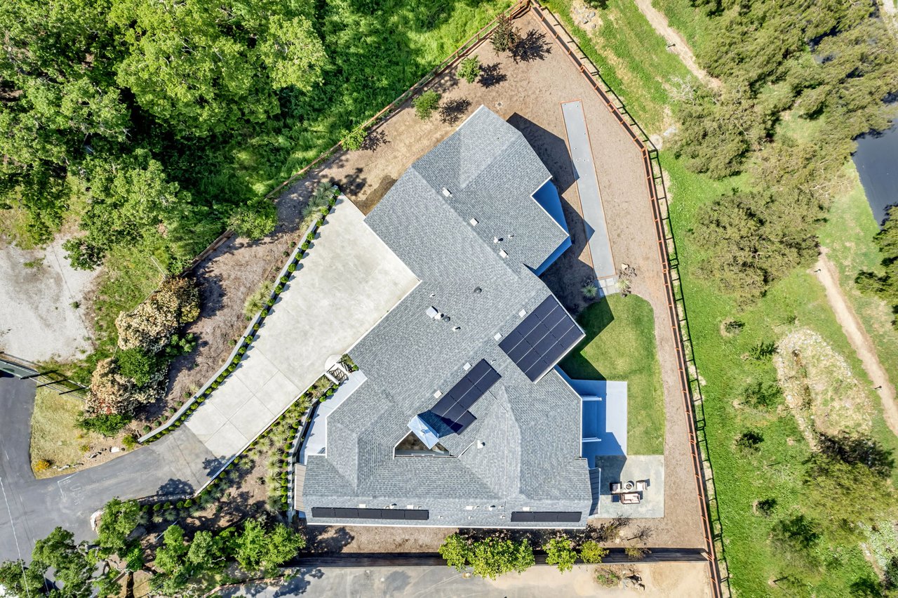 12 Rose Ct Novato