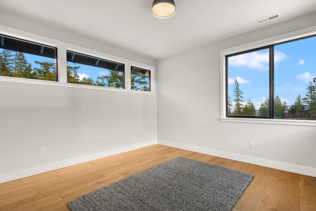 2241 Forest Ridge Drive