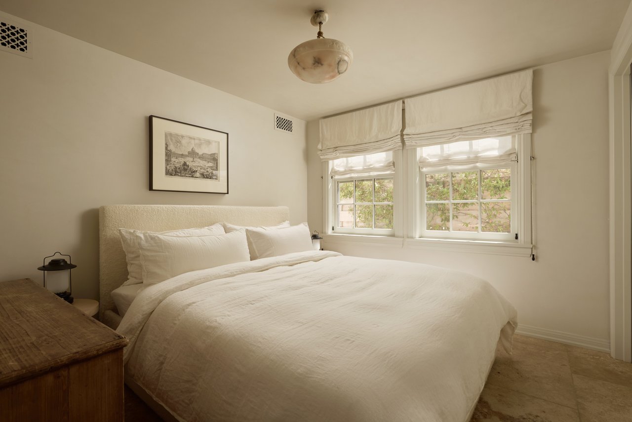 239 W Channel Rd, Santa Monica