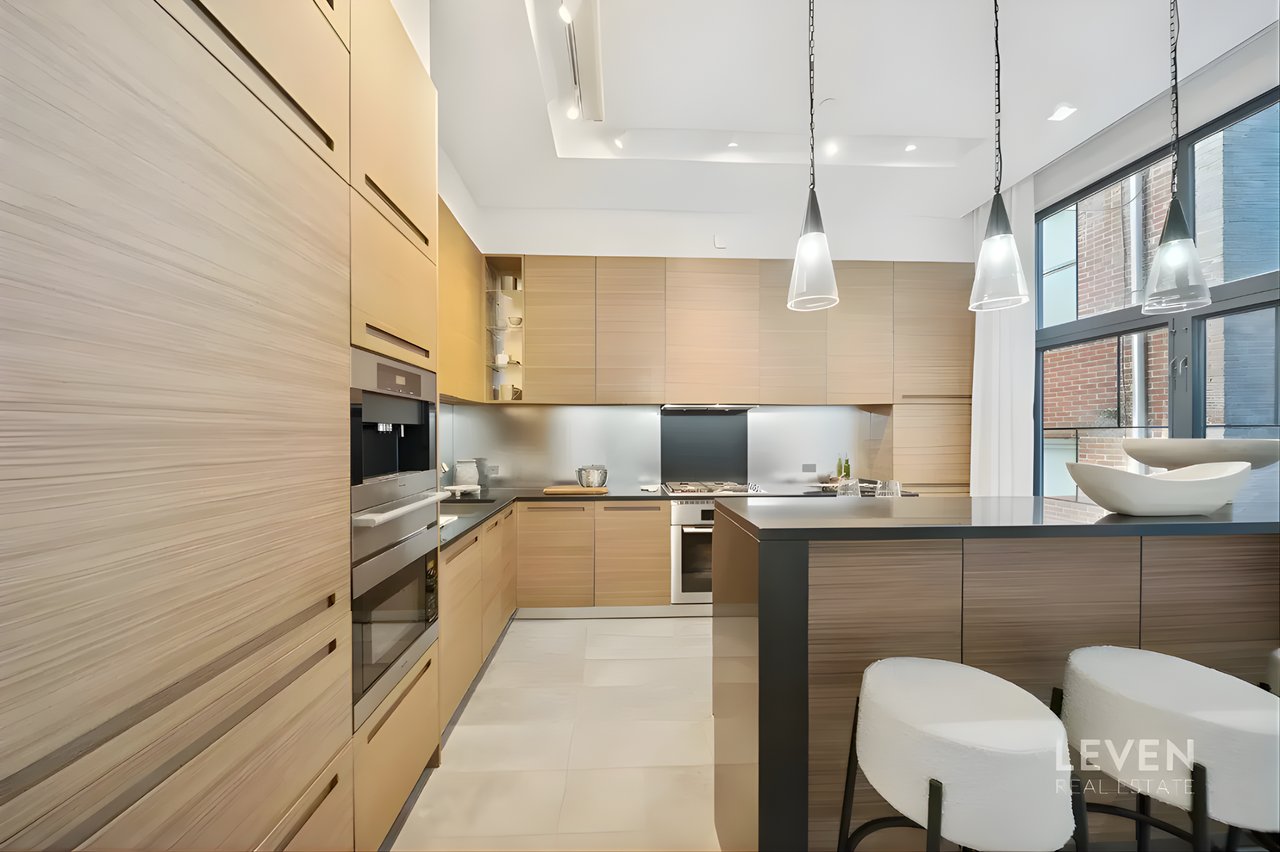 55 Warren Street, #4