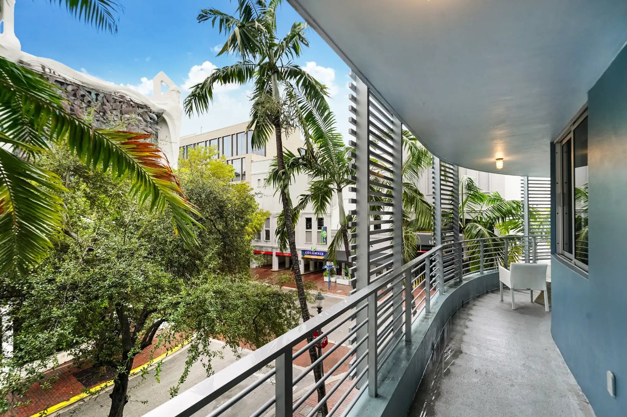 3339 Virginia Street # 301