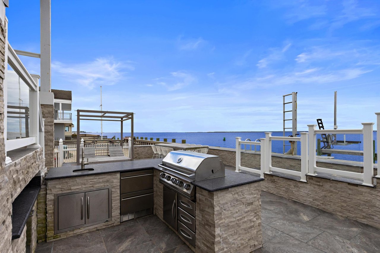 83 W California Avenue, Brant Beach