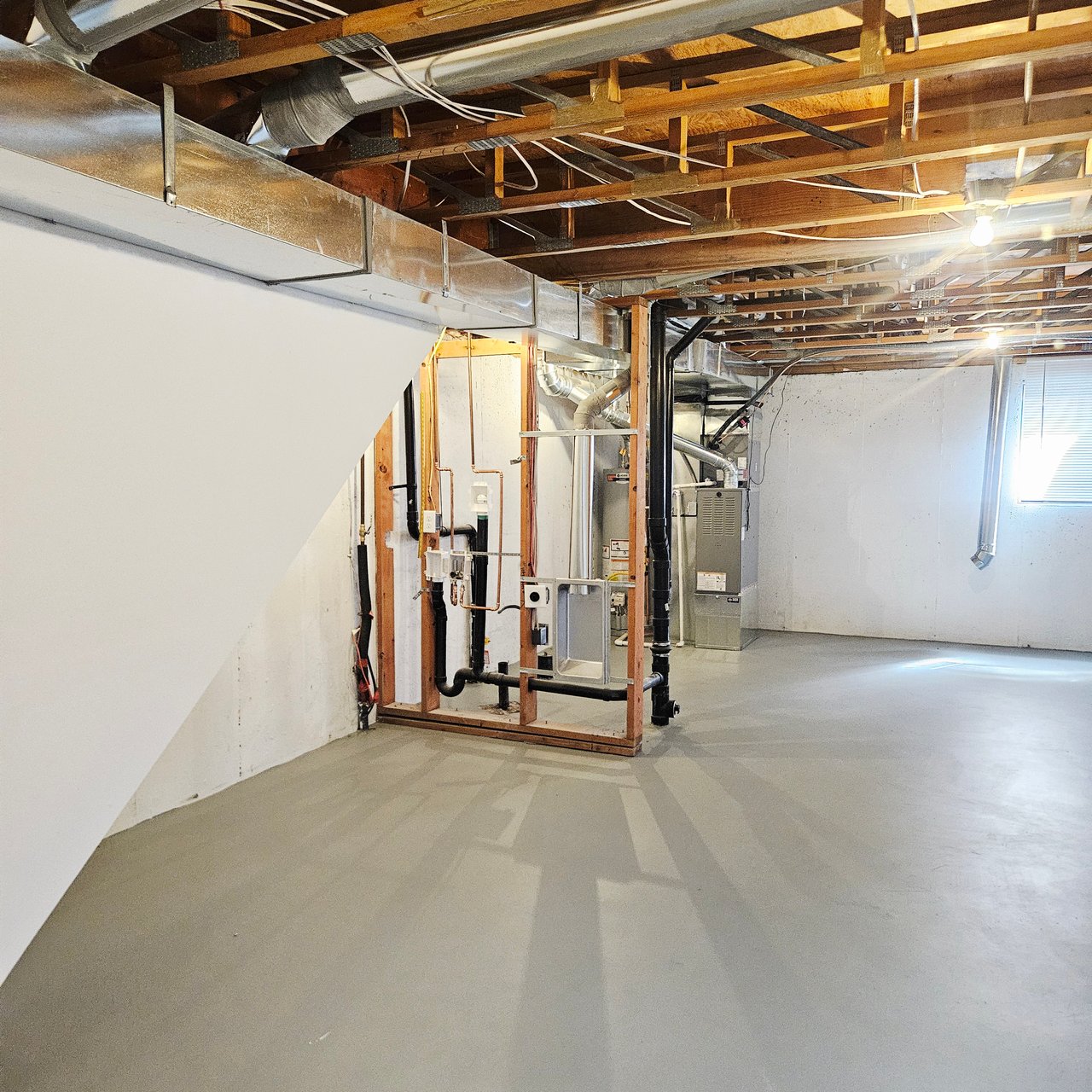 2 Bed 1.5 Bath Townhome Lakewood