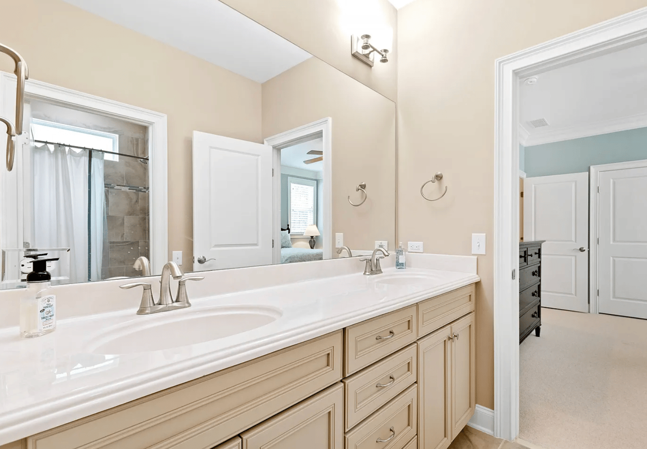 516 Nickel Creek Cir