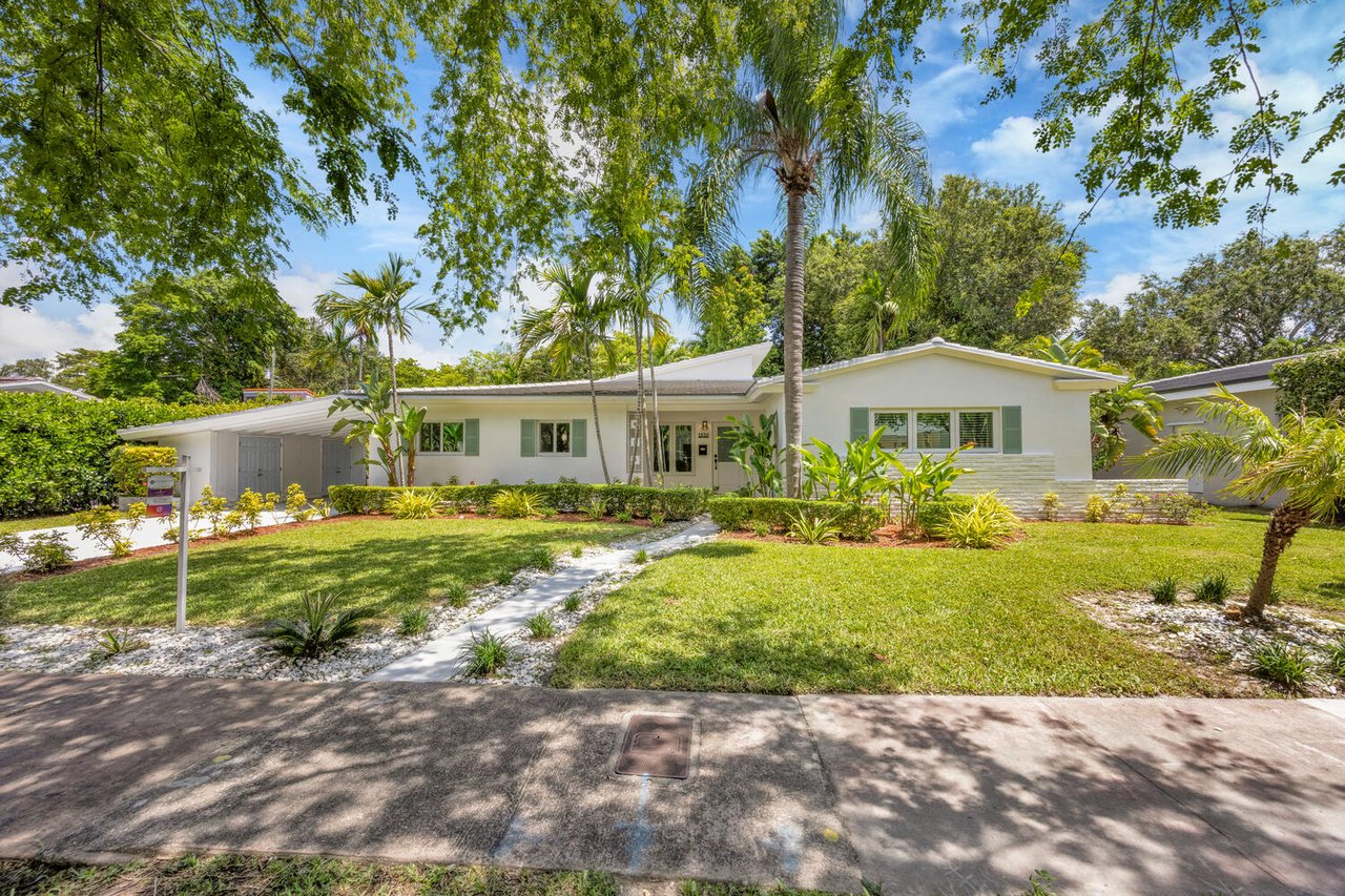 Coral Gables Beauty Just Listed