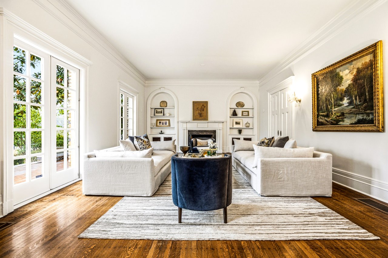 794 Springdale Road NE