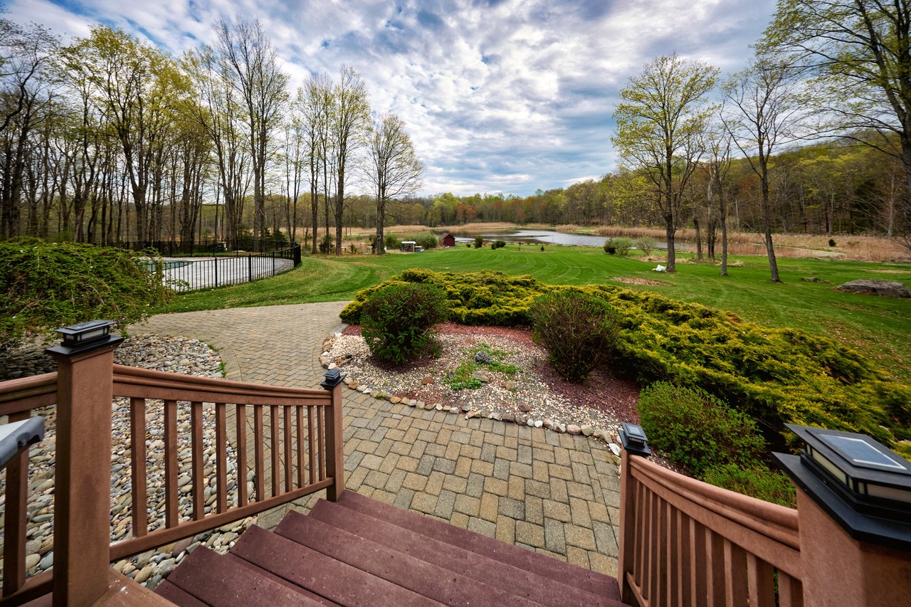Bellefontaine at 14 Stonewall Court — A Premier Hudson Valley Estate