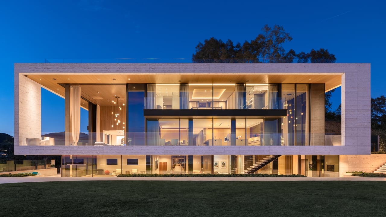 684 Firth Ave, Brentwood