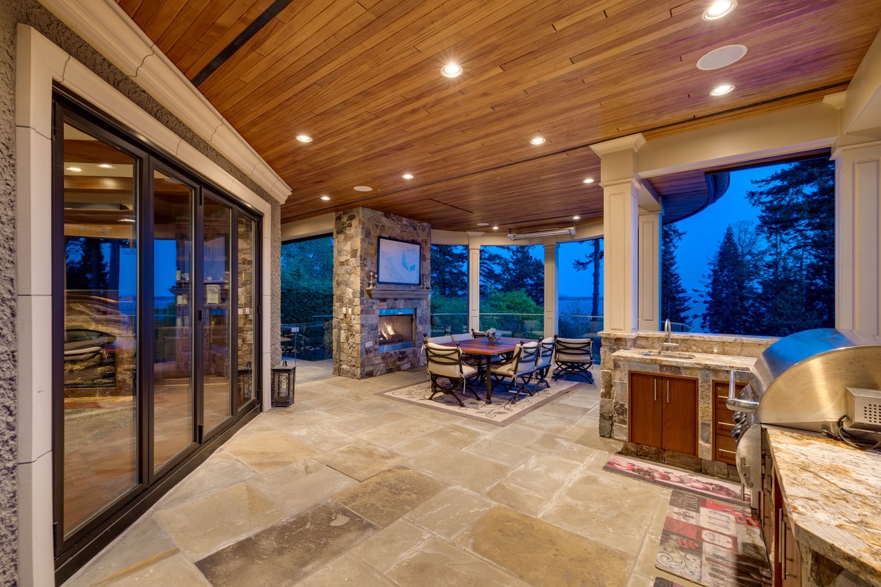13790 Marine Dr