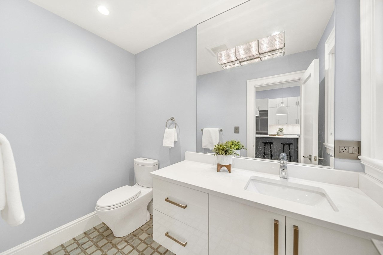 327-329 Shawmut Ave. Unit 1