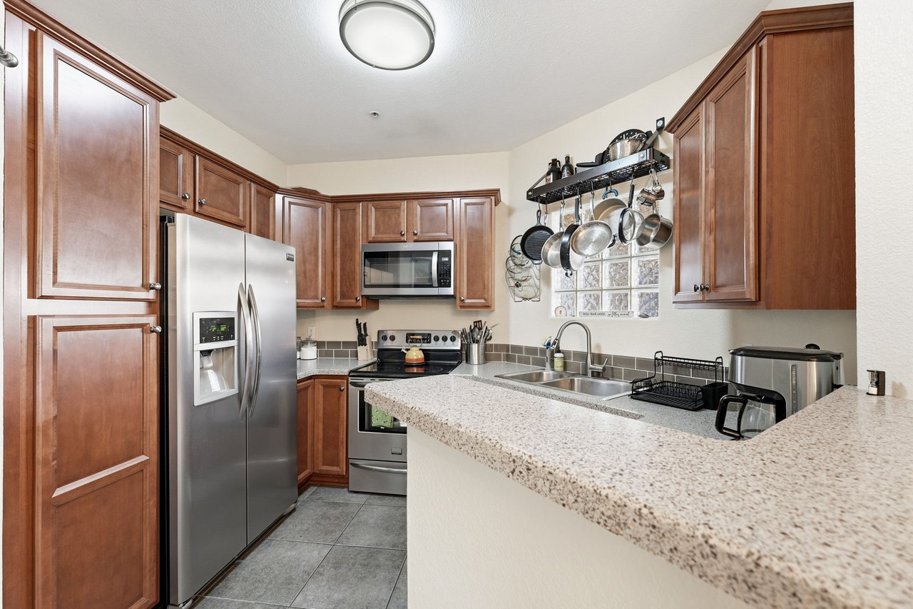 1681 W Canal Cir #124