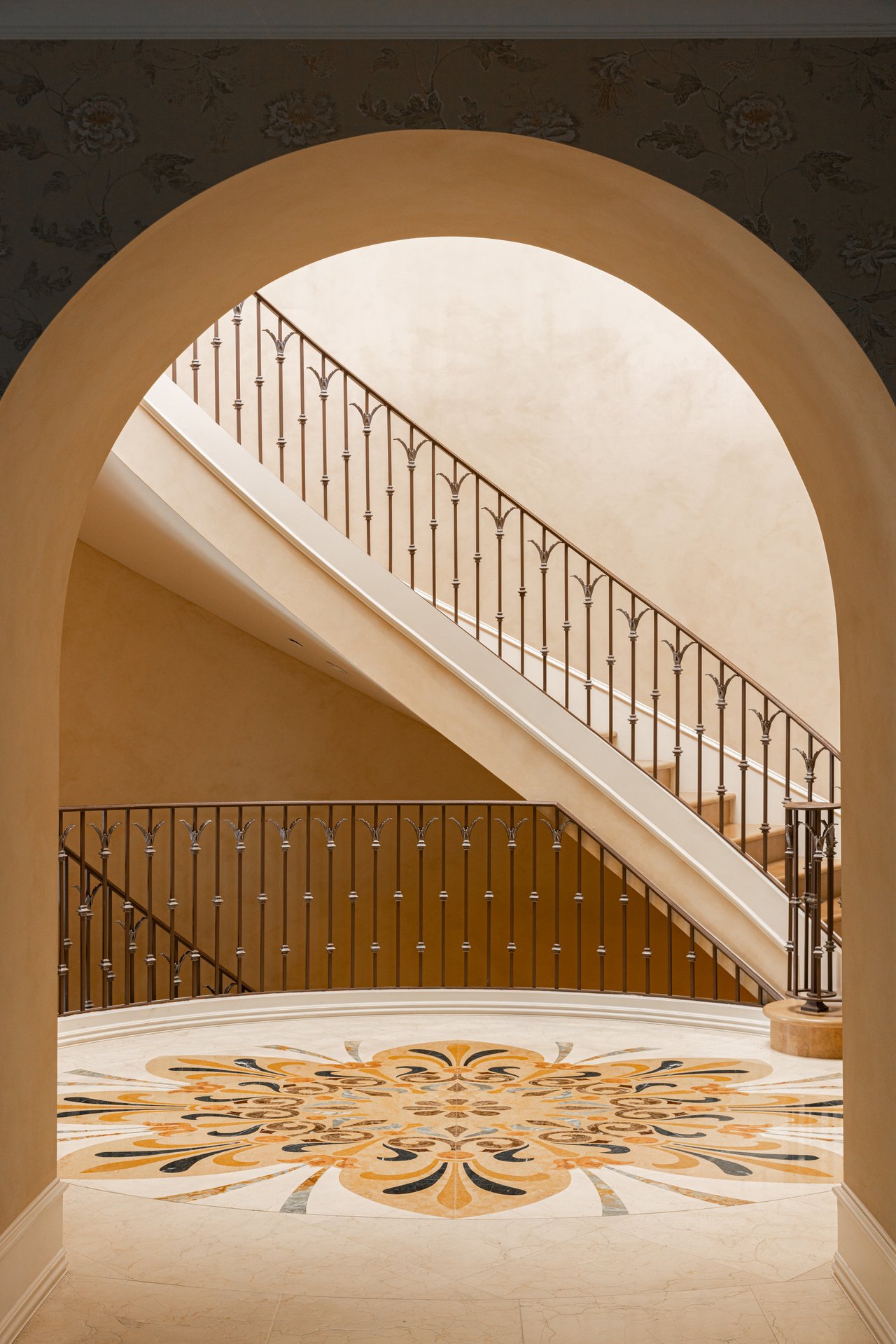 617 N Camden Dr, Beverly Hills