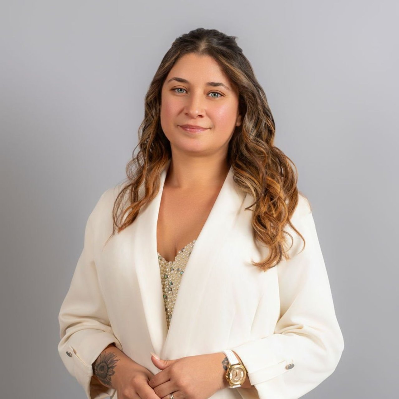 Jeniva Dauphin Berkley, MA Real Estate Agent Headshot
