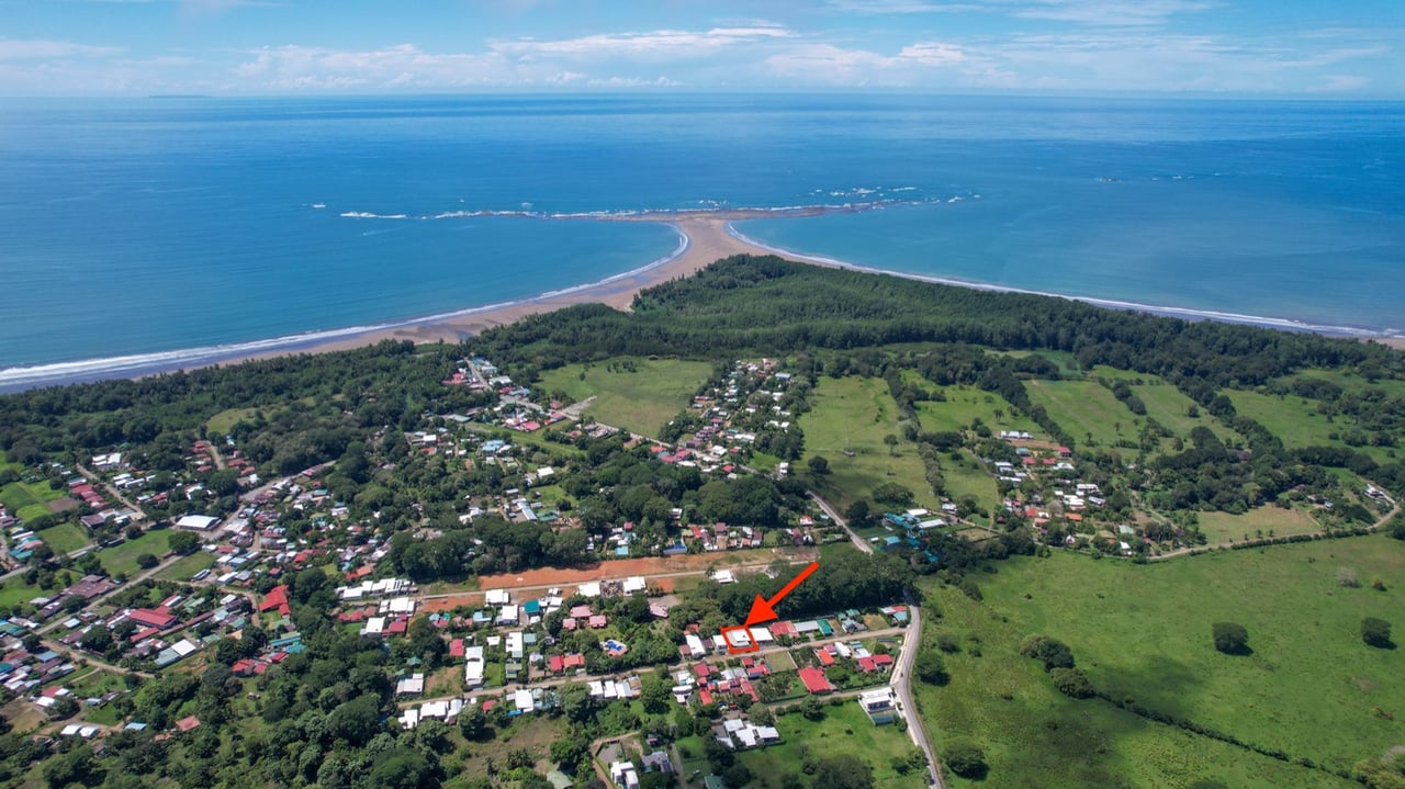 Immaculate 3-Bedroom Home with Pool Near Marino Ballena National Park