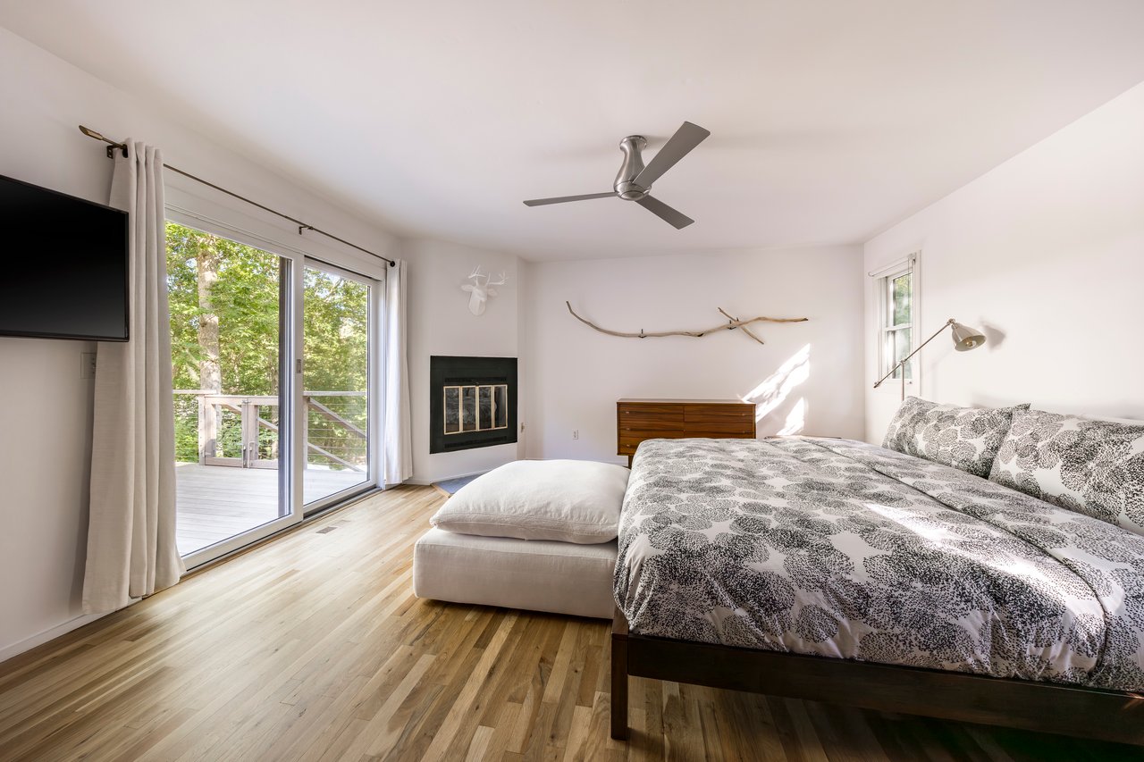 4 Hollow Tree Lane, East Hampton