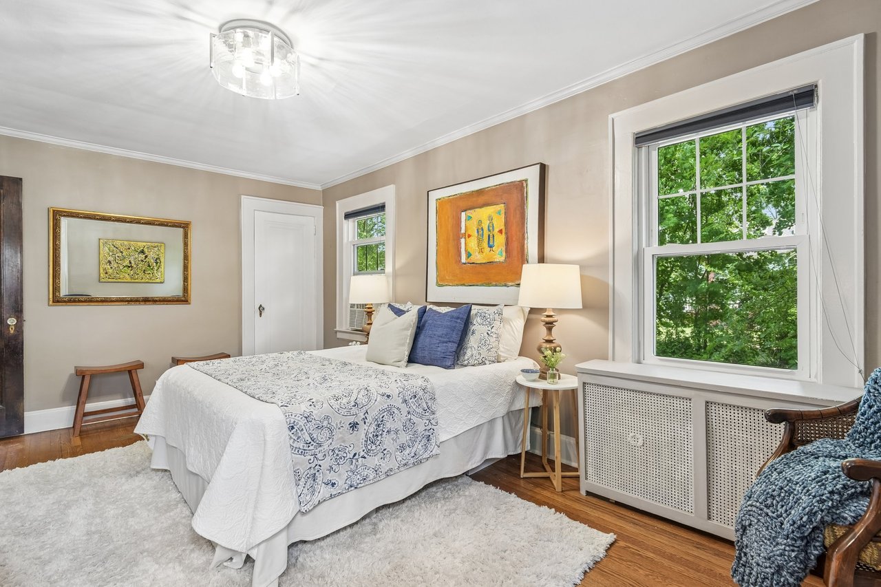 2 Kendall Avenue