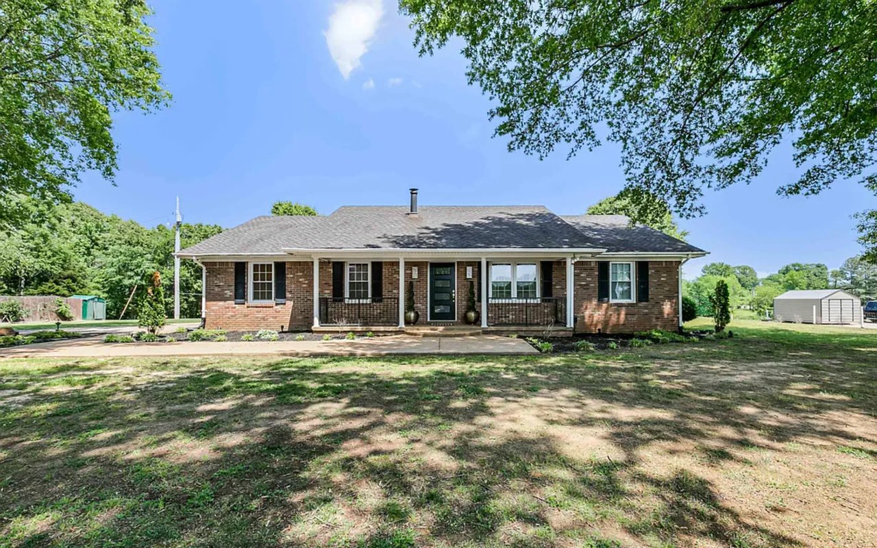 425 Old Jackson Rd