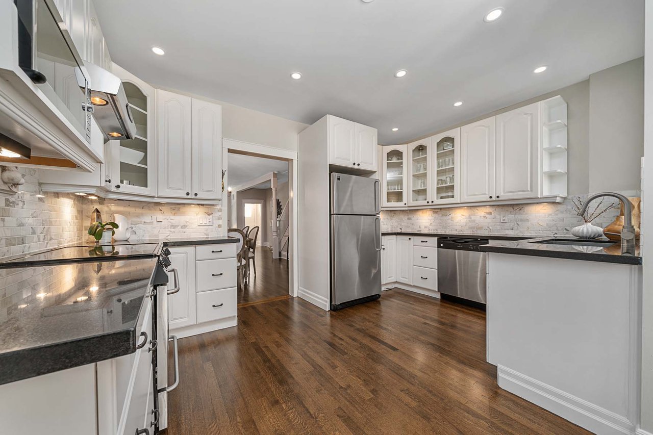 24 Scarborough Rd